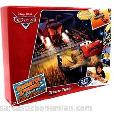 Disney Pixar CARS Movie Exclusive Playset Tractor Tippin Track Set Includes Plastic Frank Lightning McQueen B008XKURC0